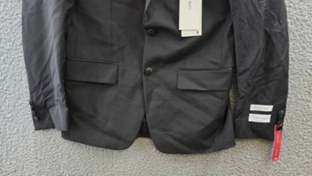Calvin Klein Wool Blend Slim Fit Infinite Stretch Tuxedo Jacket Men's 38S Black